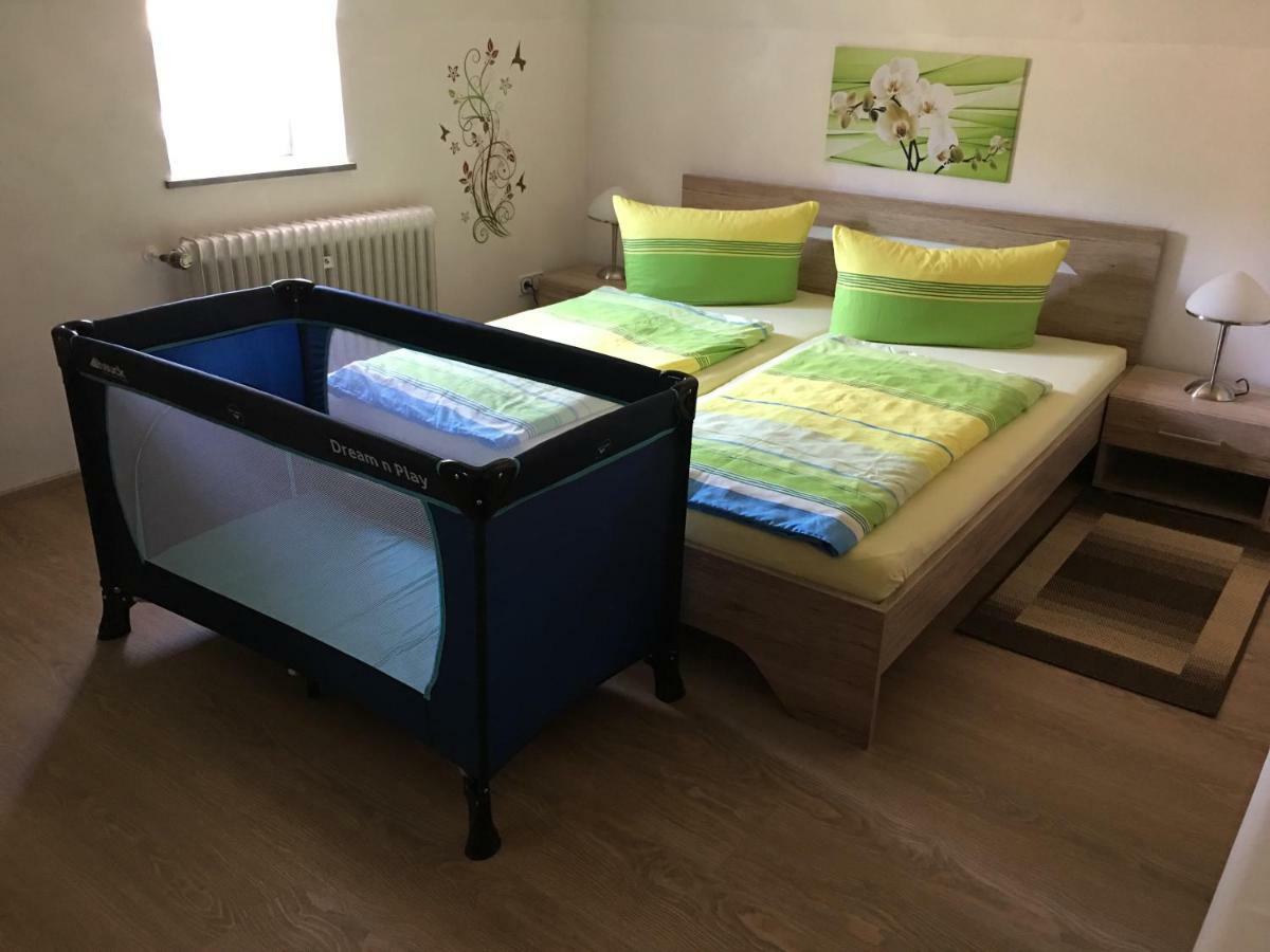 Ferienwohnung Michels 贝恩卡斯特尔-屈斯 外观 照片